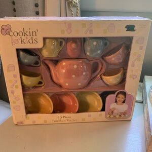 NWB Porcelain Tea Set